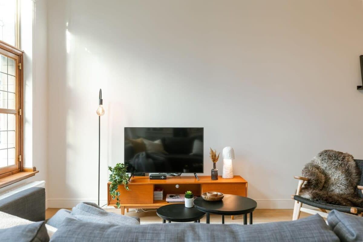 Huswell - Modern Apartment Located At Historical Main Square Antuérpia Exterior foto